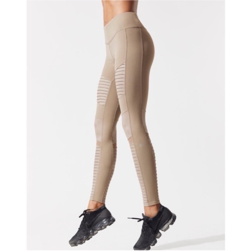 Alo Tan moto leggings size XXS never worn
